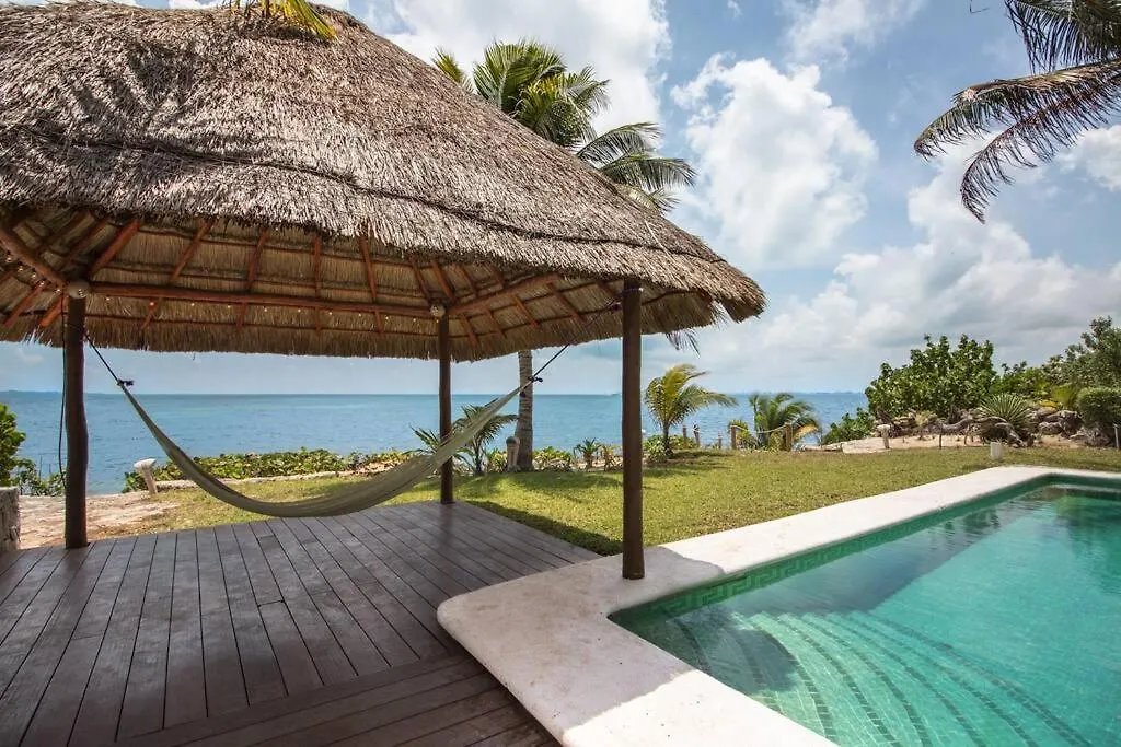El Meco Beachfront & Private Pool Villa By Casa Paraiso Cancún Mexiko