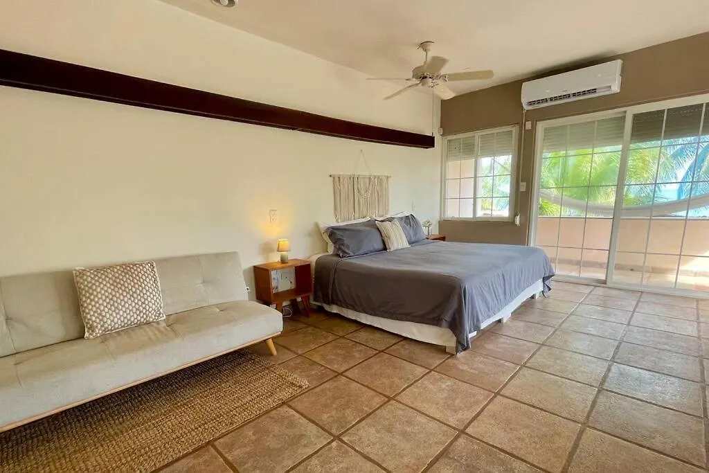 El Meco Beachfront & Private Pool Villa By Casa Paraiso Cancún 0*,