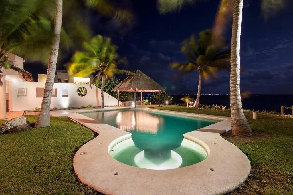 El Meco Beachfront & Private Pool Villa By Casa Paraiso Cancún 0*,